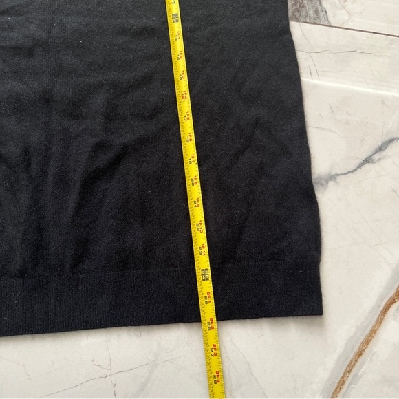 NWT Chico's Elegant Relaxed Black V-Neck 100% Cashmere Sweater Women’s XL - Picture 8 of 9